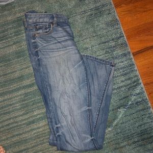 LOFT mid rise bootcut jeans. Size 4